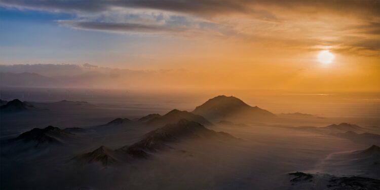 Sunny Dawn Johnston Blog Hero