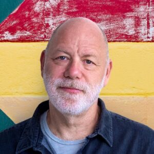 Paul Selig 2024 Headshot Bio 500x500